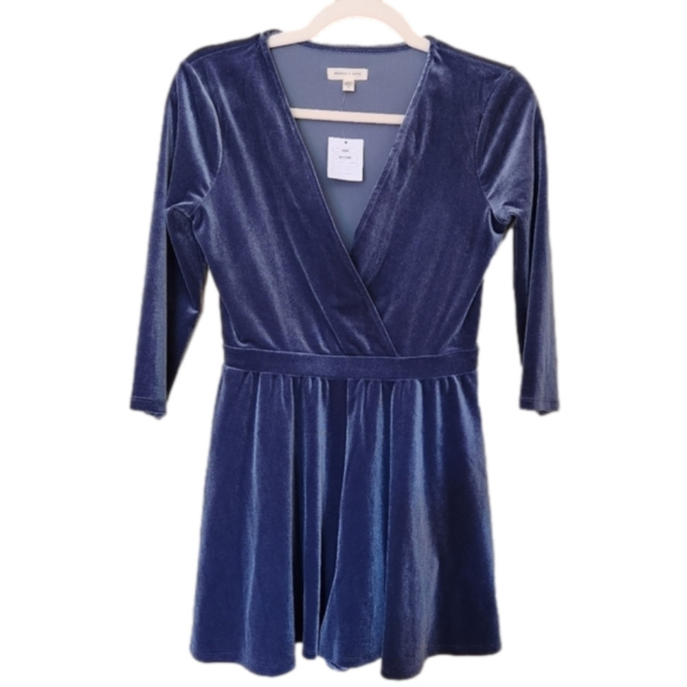 URBAN outfitters Silence + Noise velvet Romper Size Small